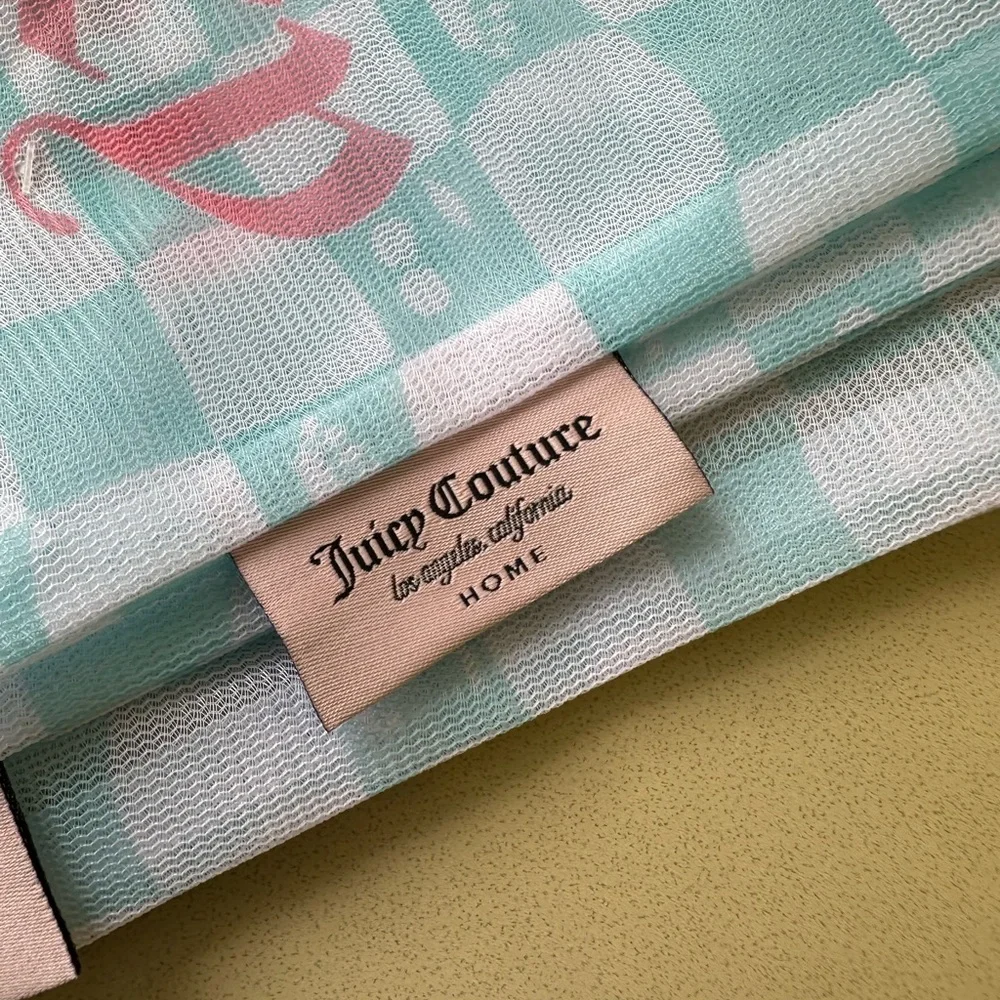 Juicy Couture check out